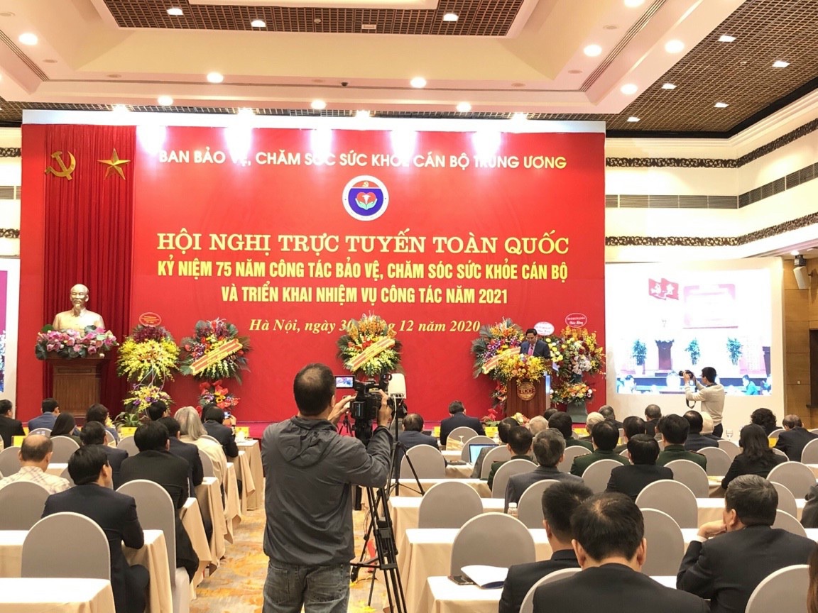 Rượu Sâm Báo Triso xuất hiện trên bàn tiệc tại Hội nghị do Ban bảo vệ, chăm sóc sức khỏe cán bộ Trung ương tổ chức